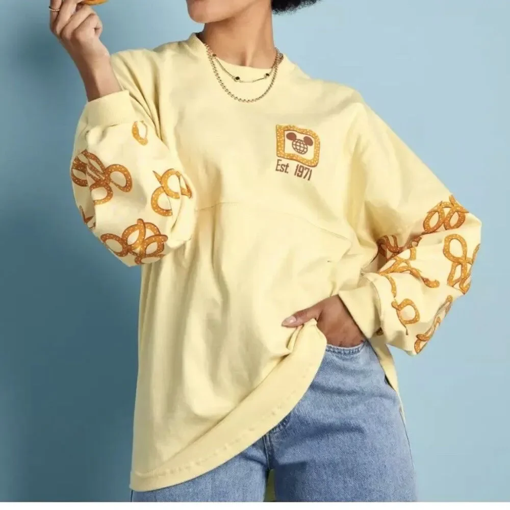 Disney Parks 2022 Scented Mickey Mouse Pretzel Adult Spirit Jersey World sz M - Picture 9 of 14